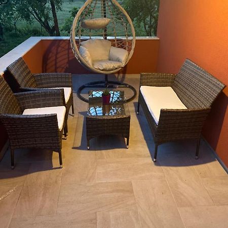 Apartman 02 Bar Extérieur photo